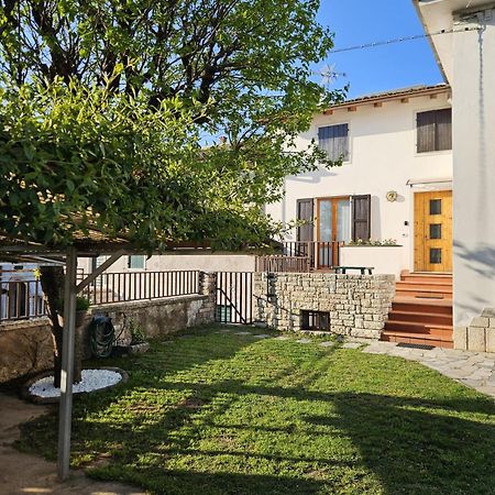 Casa Dell'Alpino Villa Caprino Veronese Bagian luar foto